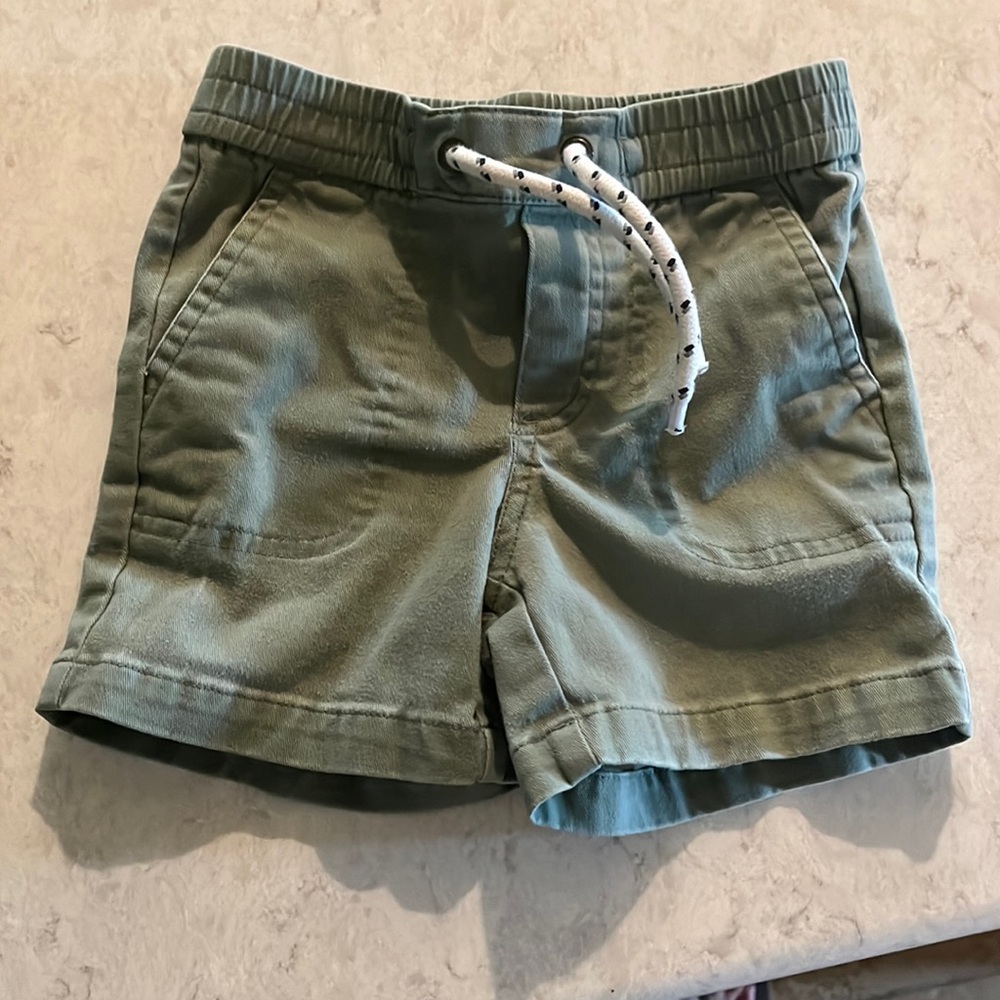 Janie and Jack green chino shorts, size 2T